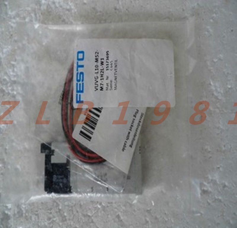 Электромагнитный клапан Festo VUVG-L10-M52-M7-1H2L-W1