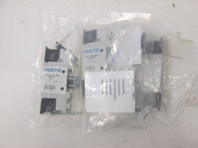 Электромагнитный клапан Festo VUVG-L10A-B52-T-M3-1P3