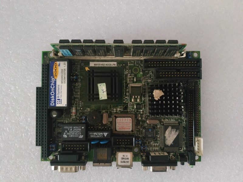Электронный компонент WAFER-4823