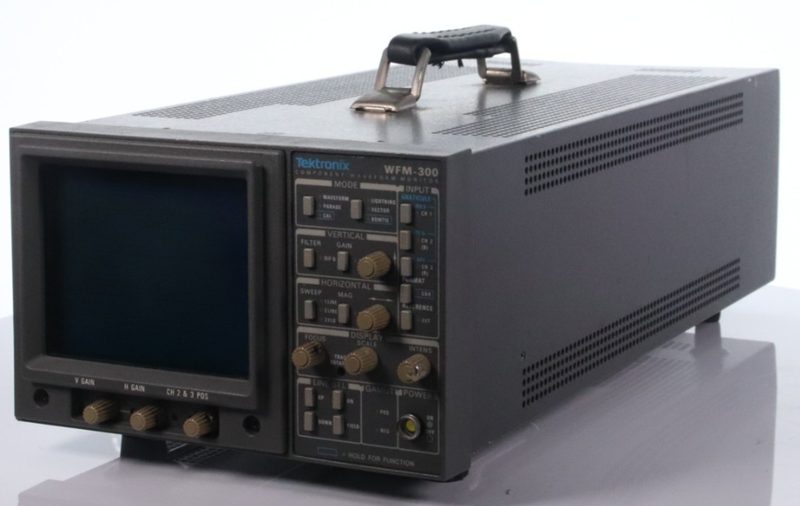 Тестер Tektronix WFM-300