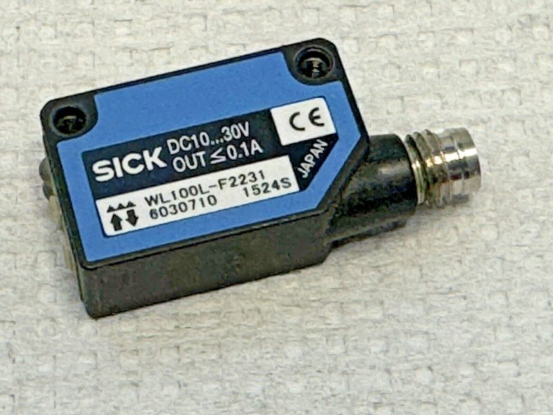Фотоэлектрический датчик SICK WL100-F2231