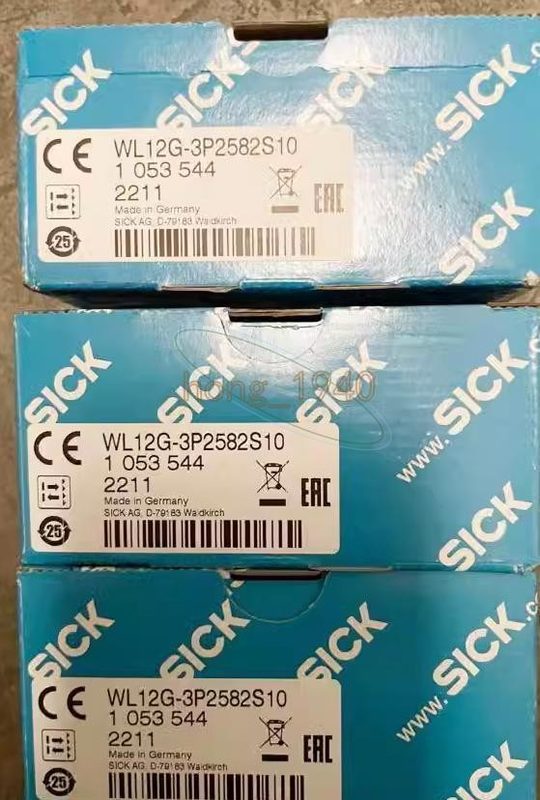 Фотоэлектрический датчик SICK WL12G-3P2582S10