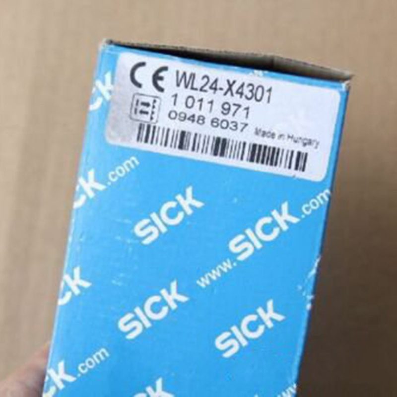 Фотоэлектрический датчик SICK WL24-X4301