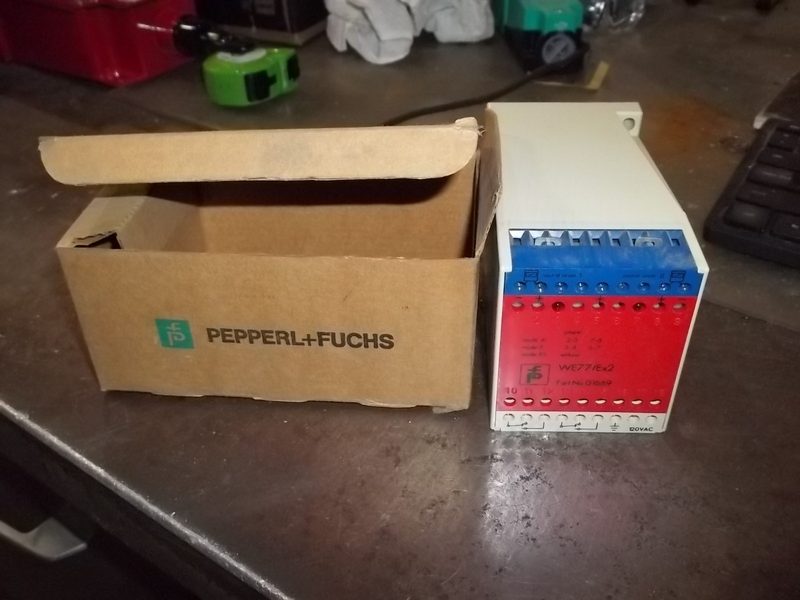 Коммутатор Pepperl+Fuchs WL30-3