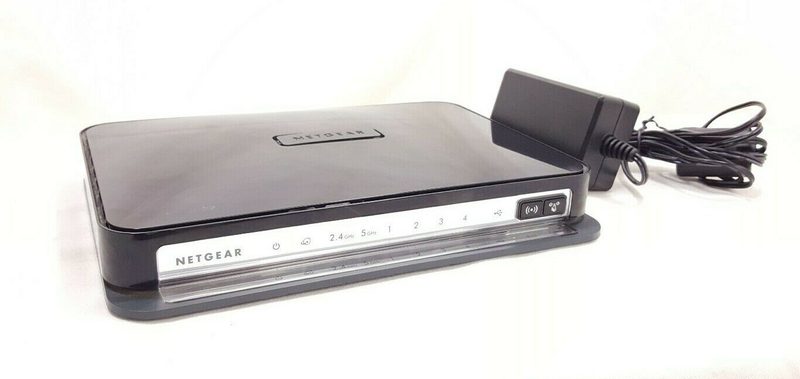 Маршрутизатор Netgear WNDR4300