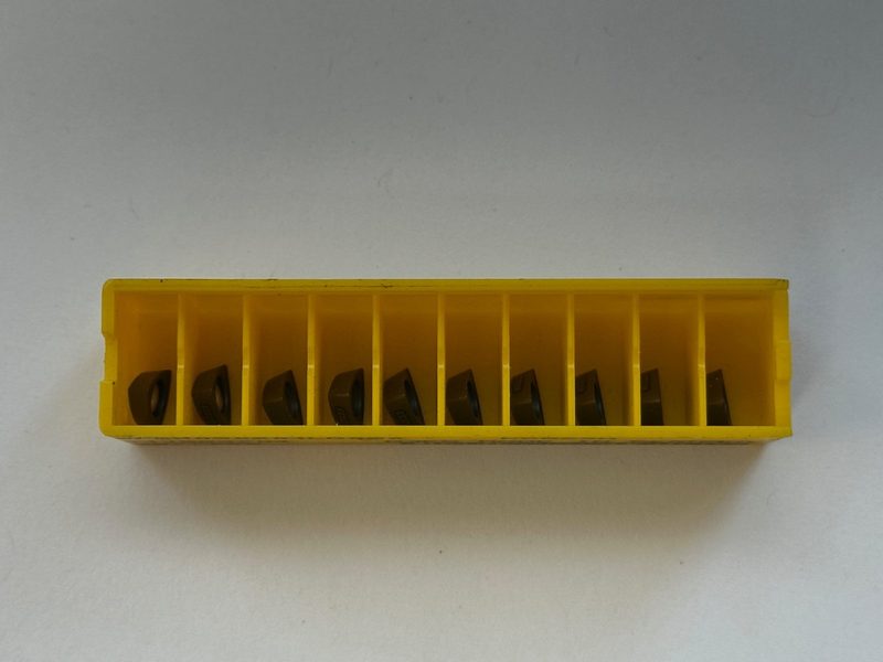 Режущий инструмент Kennametal WPGX030204-LD080