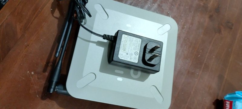Маршрутизатор Cisco WRV210