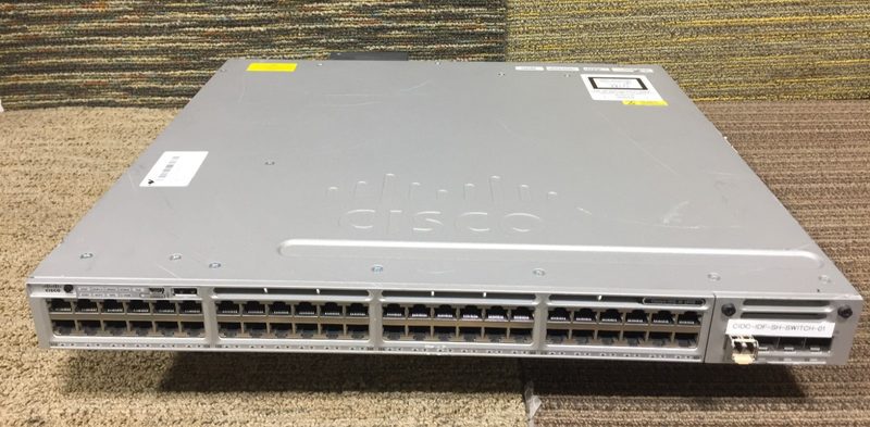 Коммутатор Cisco WS-3850-48U