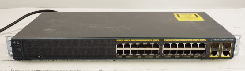 Коммутатор Cisco WS-C2960-24TC