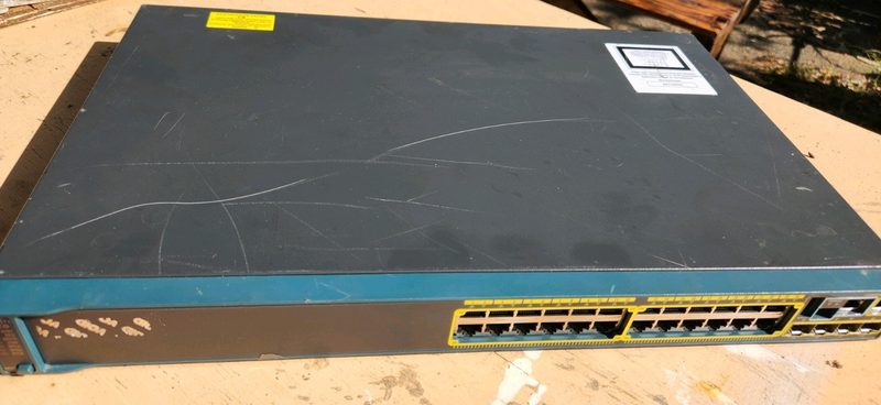 Коммутатор Cisco WS-C2960S-24TS-L