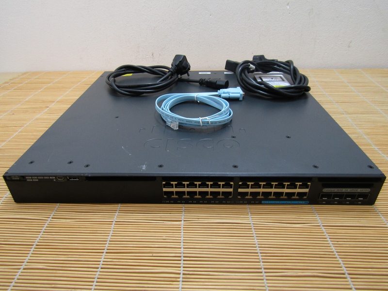 Коммутатор Cisco WS-C3650-8X24UQ-L