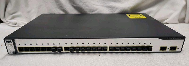 Коммутатор Cisco WS-C3750-24FS-S