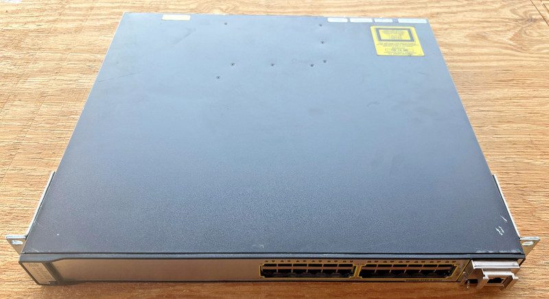 Коммутатор Cisco WS-C3750E-24TD