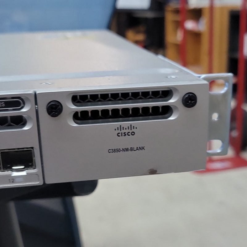 Коммутатор Cisco WS-C3850-12XS
