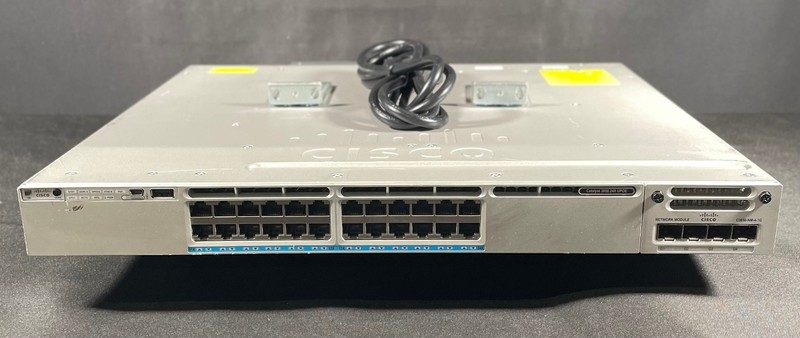 Коммутатор Cisco WS-C3850-24XU-E