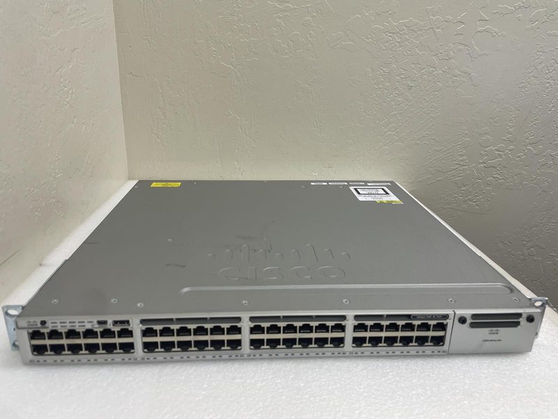 Коммутатор Cisco WS-C3850-48P-L