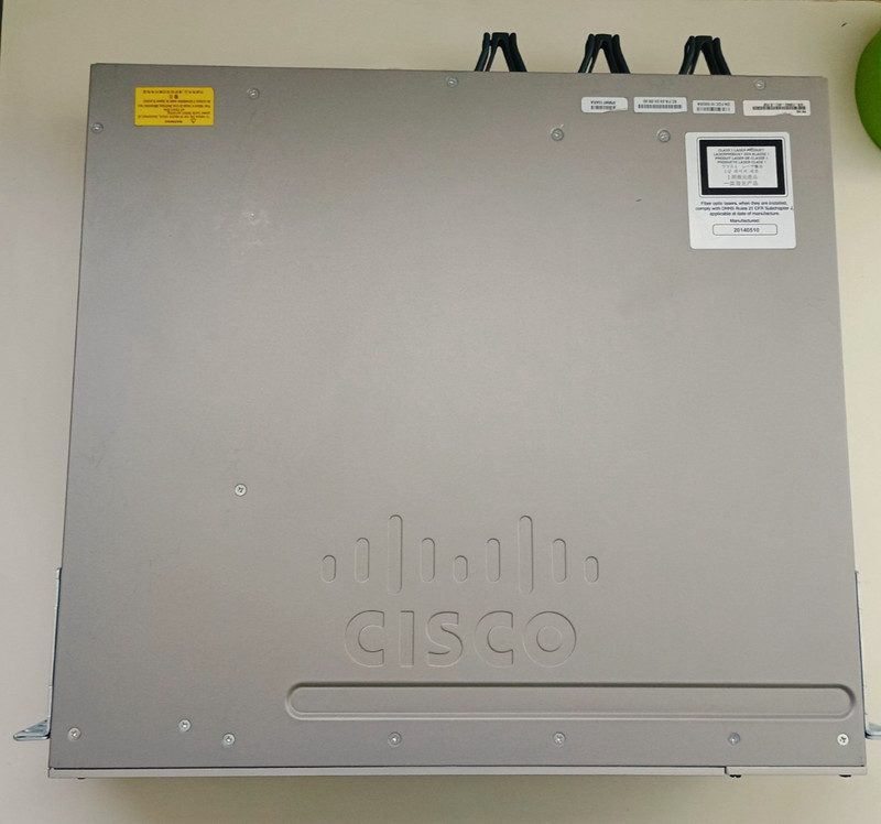 Коммутатор Cisco WS-C3850-48U