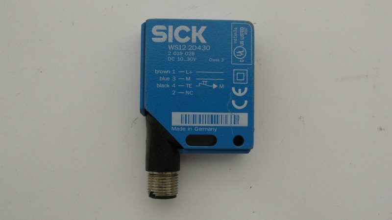 Фотоэлектрический датчик SICK WS12-2D430