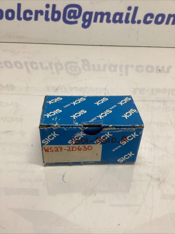 Фотоэлектрический датчик SICK WS27-2D630