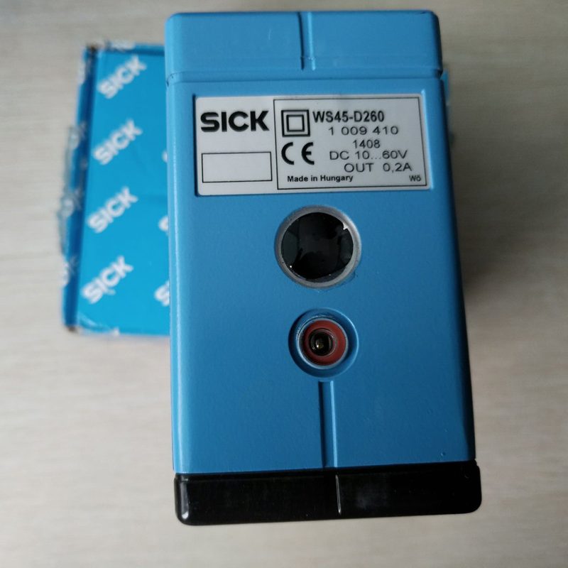 Фотоэлектрический датчик SICK WS45-D260
