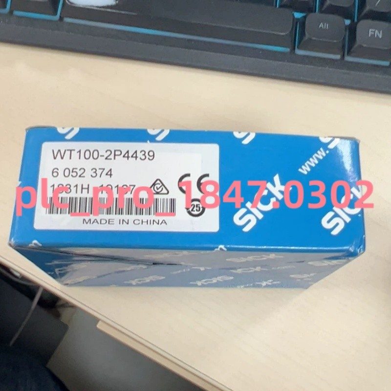 Фотоэлектрический датчик SICK WT100-2P4439