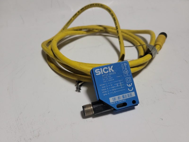 Фотоэлектрический датчик SICK WT12-2B523