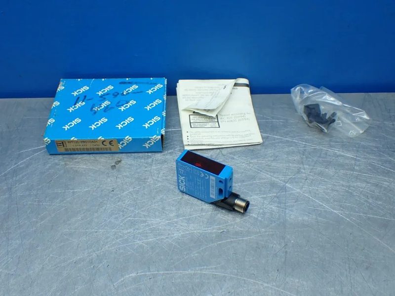 Фотоэлектрический датчик SICK WT12L-2B510A01