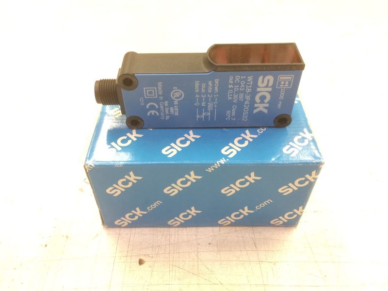 Датчик приближения SICK WT18-3P420S32