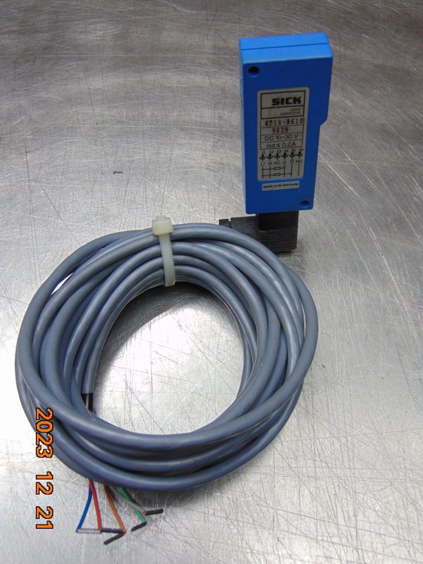 Датчик приближения SICK WT18-N610