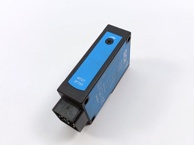 Датчик приближения SICK WT27-2F710
