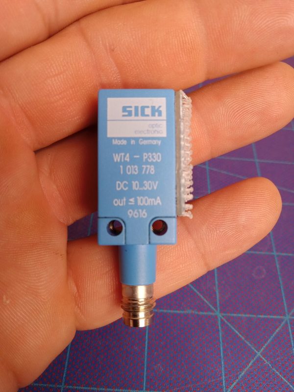Датчик приближения SICK WT4-P330