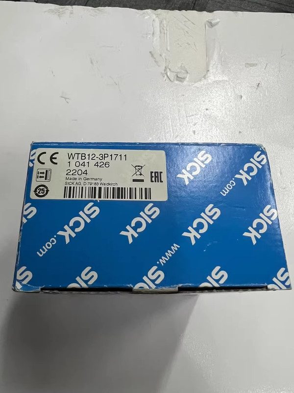 Фотоэлектрический датчик SICK WTB12-3P1711