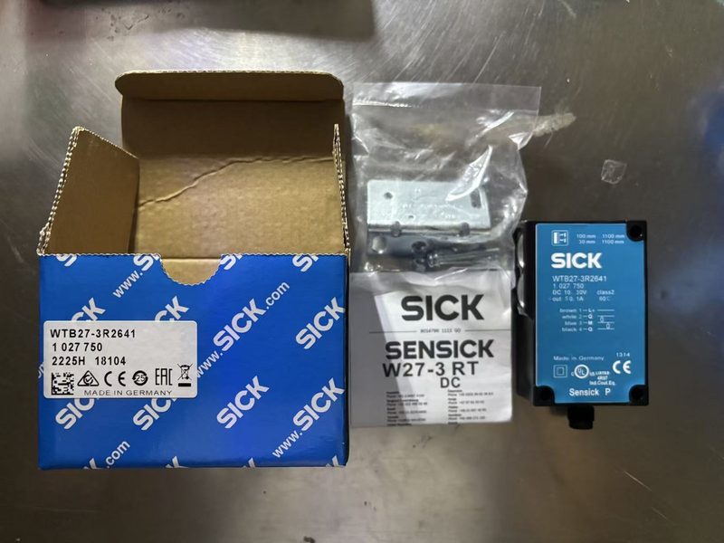 Фотоэлектрический датчик SICK WTB27-3R2641