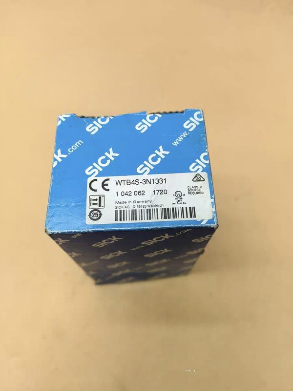 Фотоэлектрический датчик SICK WTB4S-3P2131