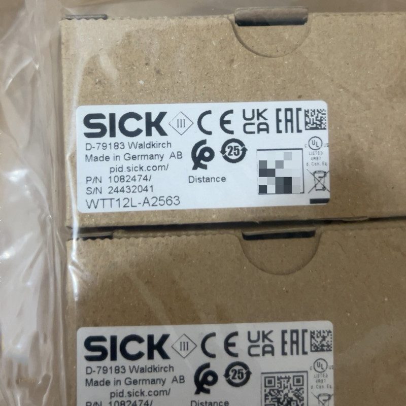 Фотоэлектрический датчик SICK WTT12L-A2563