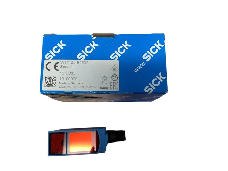 Фотоэлектрический датчик SICK WTT12L-B2532