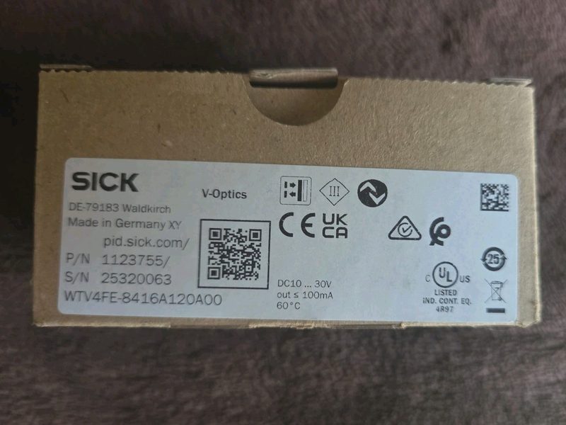 Фотоэлектрический датчик SICK WTV4FE-8416A120A00