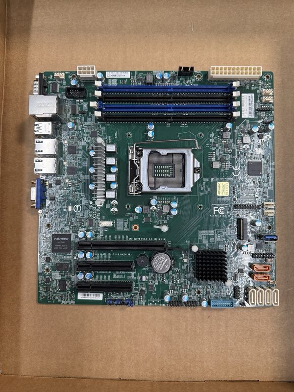 Сервер Supermicro X11SCL-F