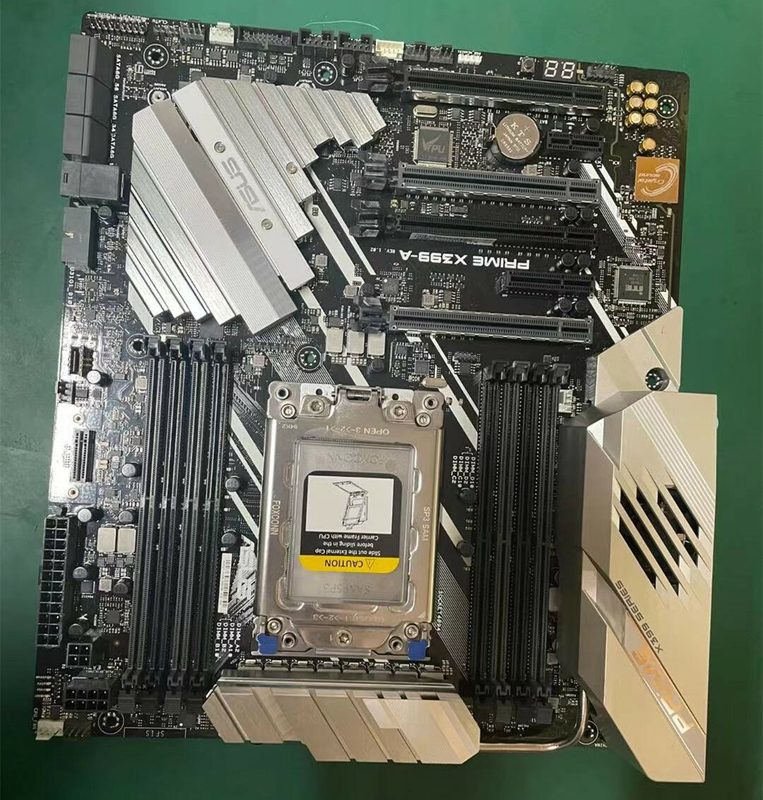 Модуль памяти ASUS X399-A