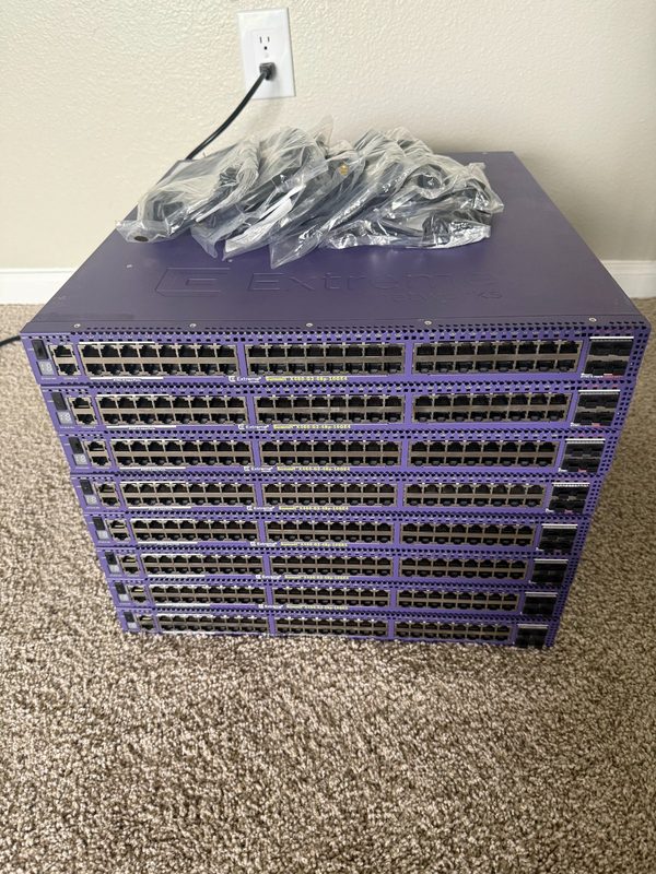 Коммутатор Extreme X460-G2-48P-10GE4