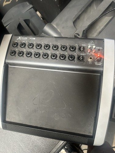 Микшерный пульт XAIRX18