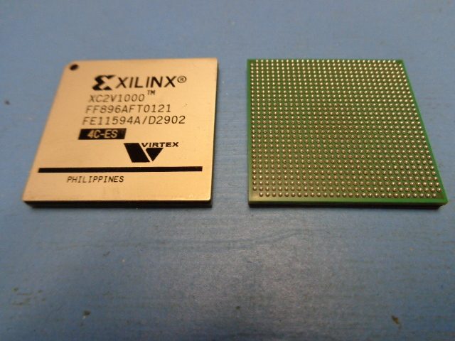 Микросхема ПЛИС Xilinx XC2V1000-4FF896C