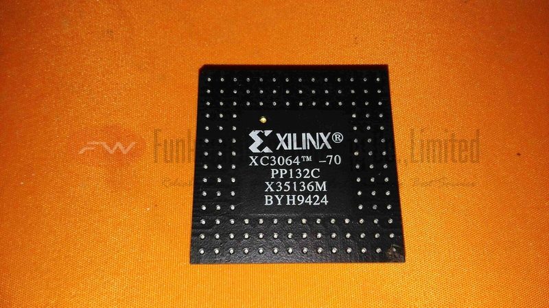 Микросхема ПЛИС Xilinx XC3064-70PP132C