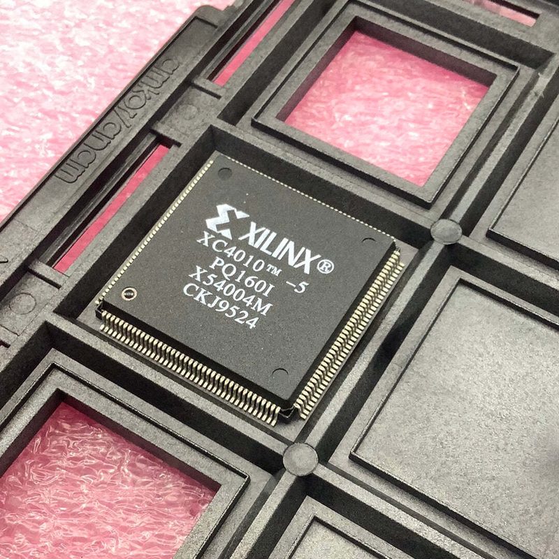 Микросхема ПЛИС Xilinx XC4010-5PQ160I