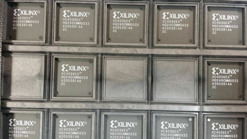 Микросхема ПЛИС Xilinx XC4036EX-2HQ240C
