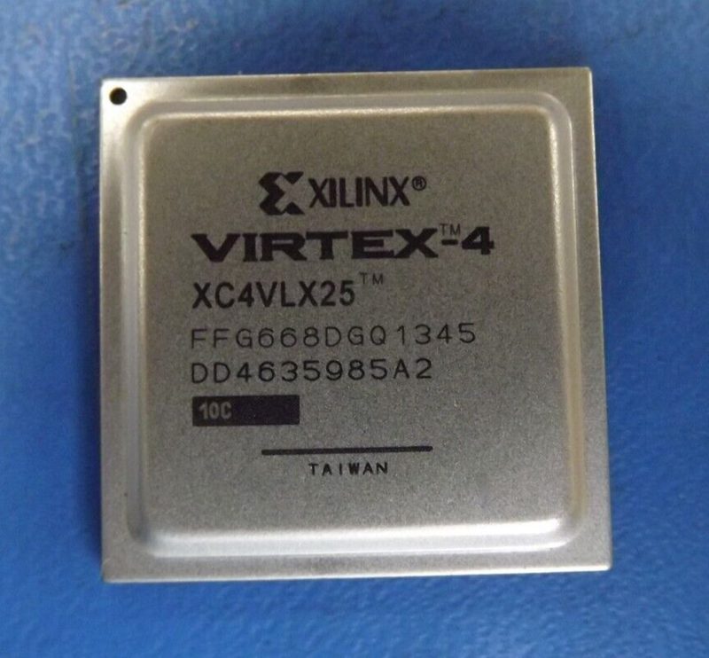 Микросхема ПЛИС Xilinx XC4VLX25-10FFG668C