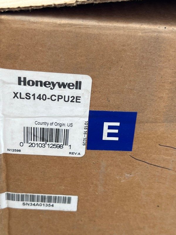 Оборудование пожарной сигнализации Honeywell XLS140-CPU2E