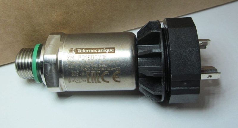 Датчик давления Schneider XMLP016BC21F