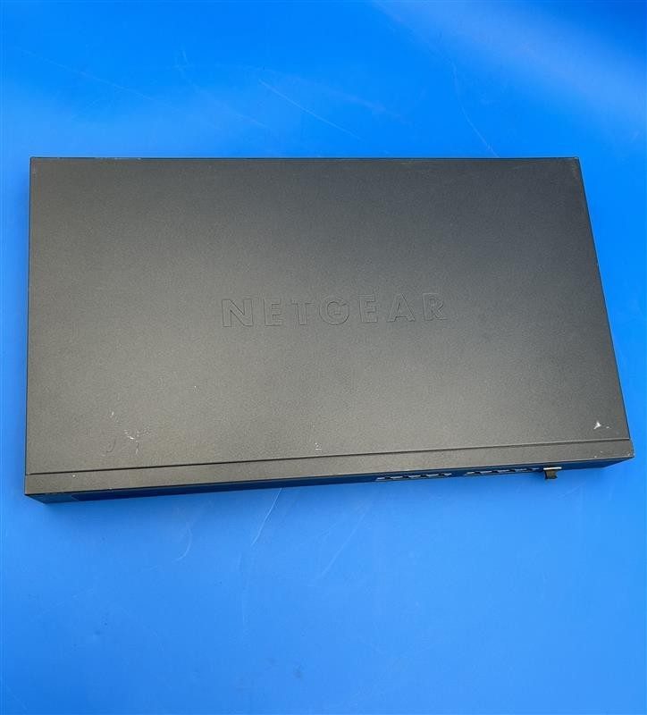 Коммутатор Netgear XS708E-100NES