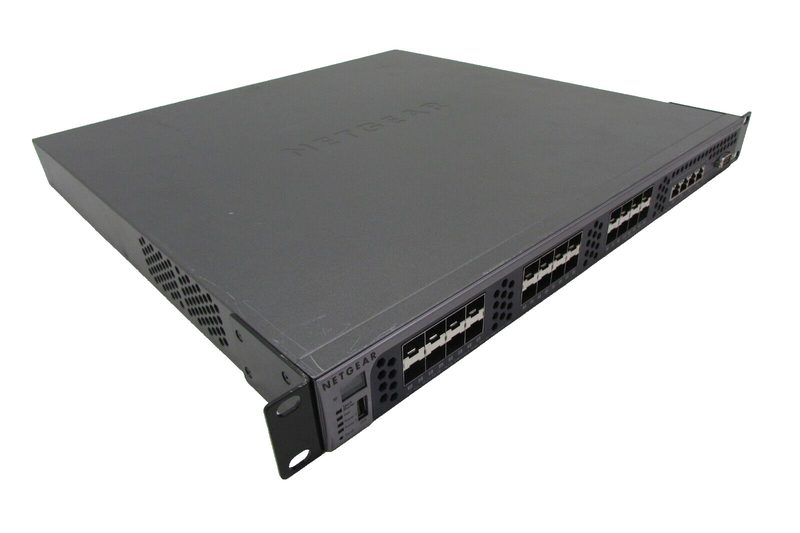 Коммутатор Netgear XSM7224S